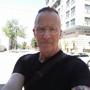 Meet your Posher, Jamie